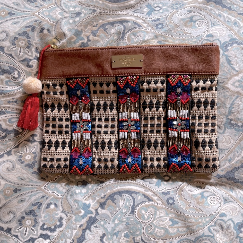 Abercrombie clutch